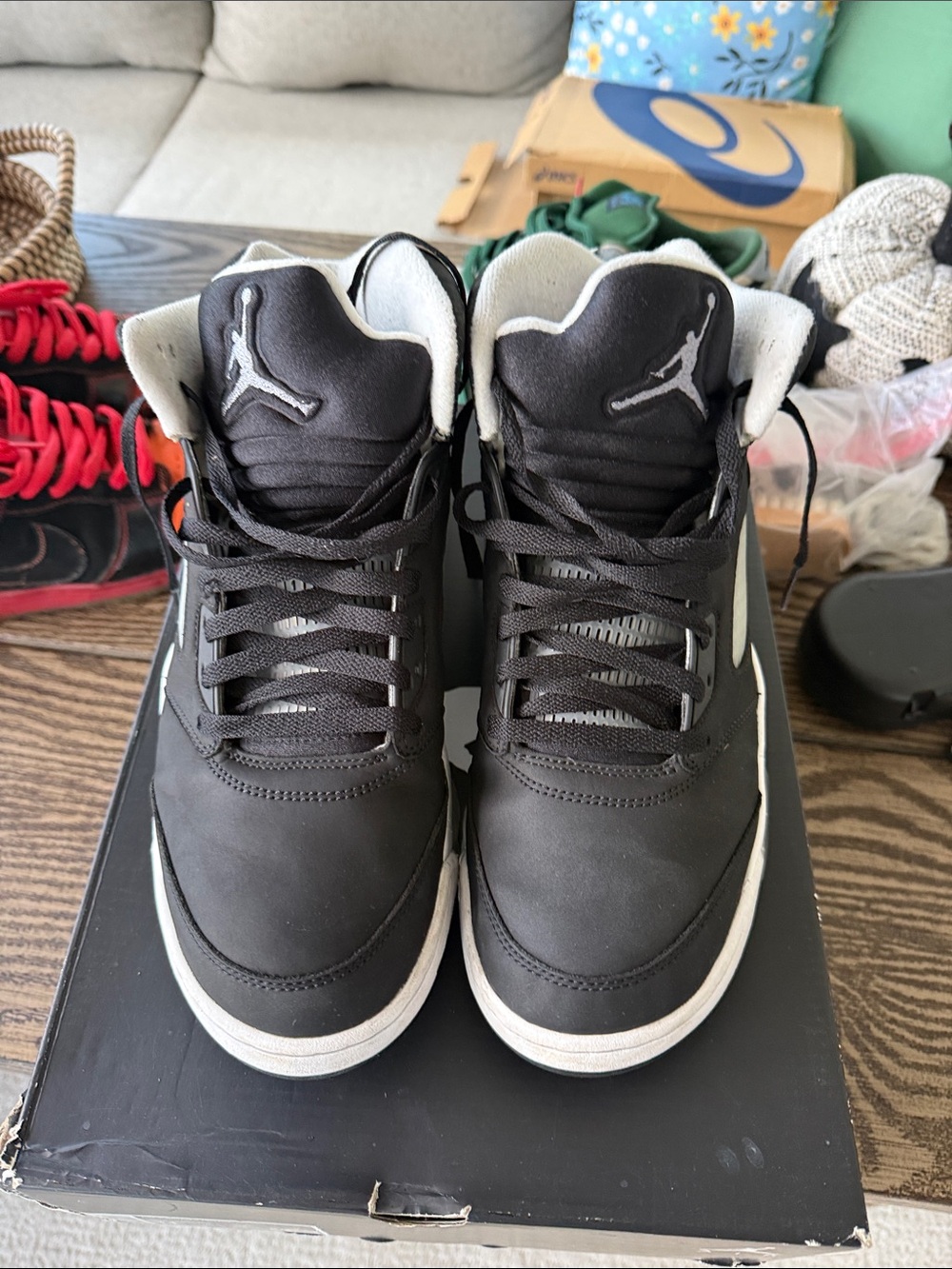 Jordan 5 - Picture 2 of 7